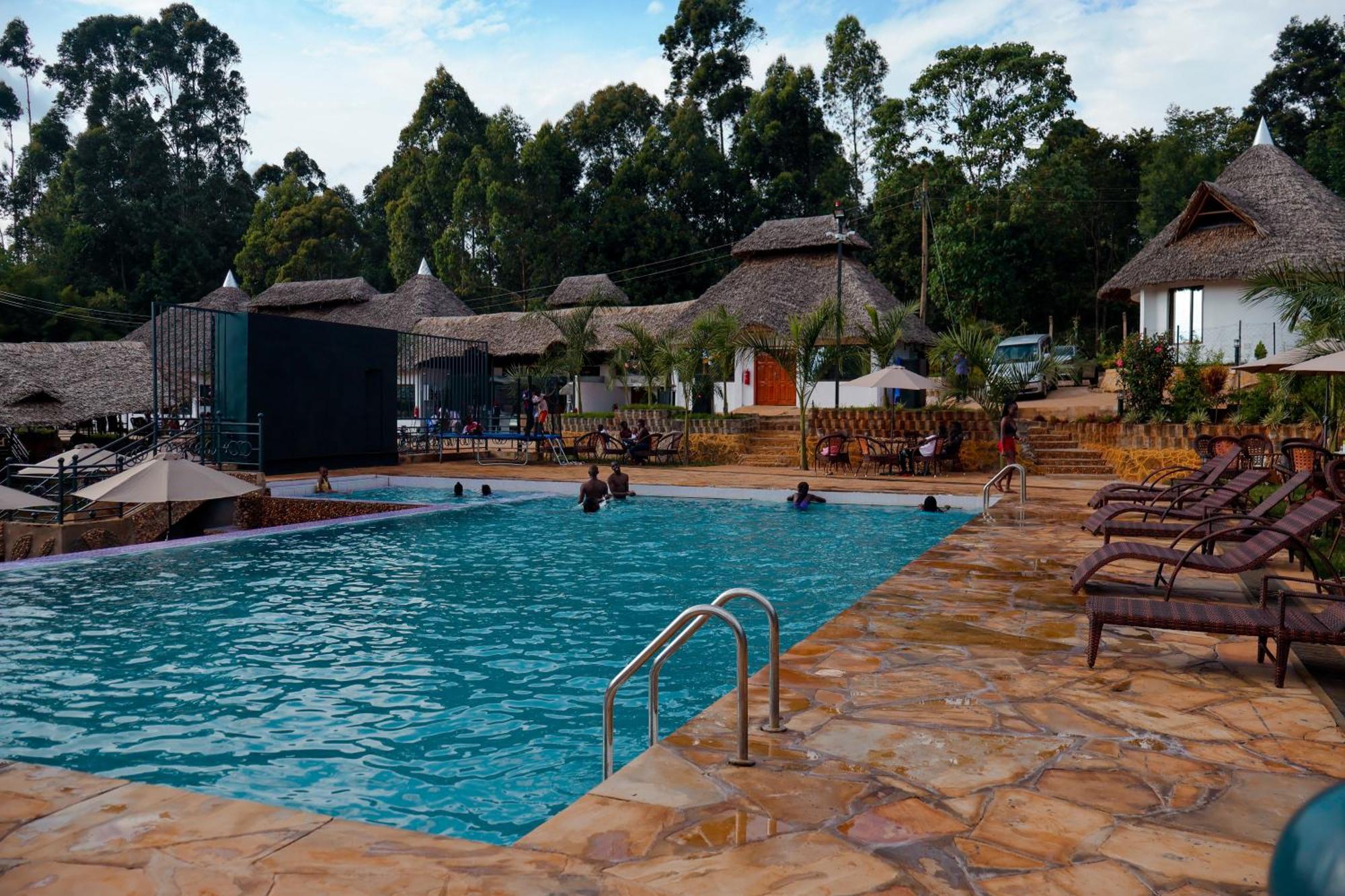 Winter Villa Resort & Spa Limited Embu Exteriör bild