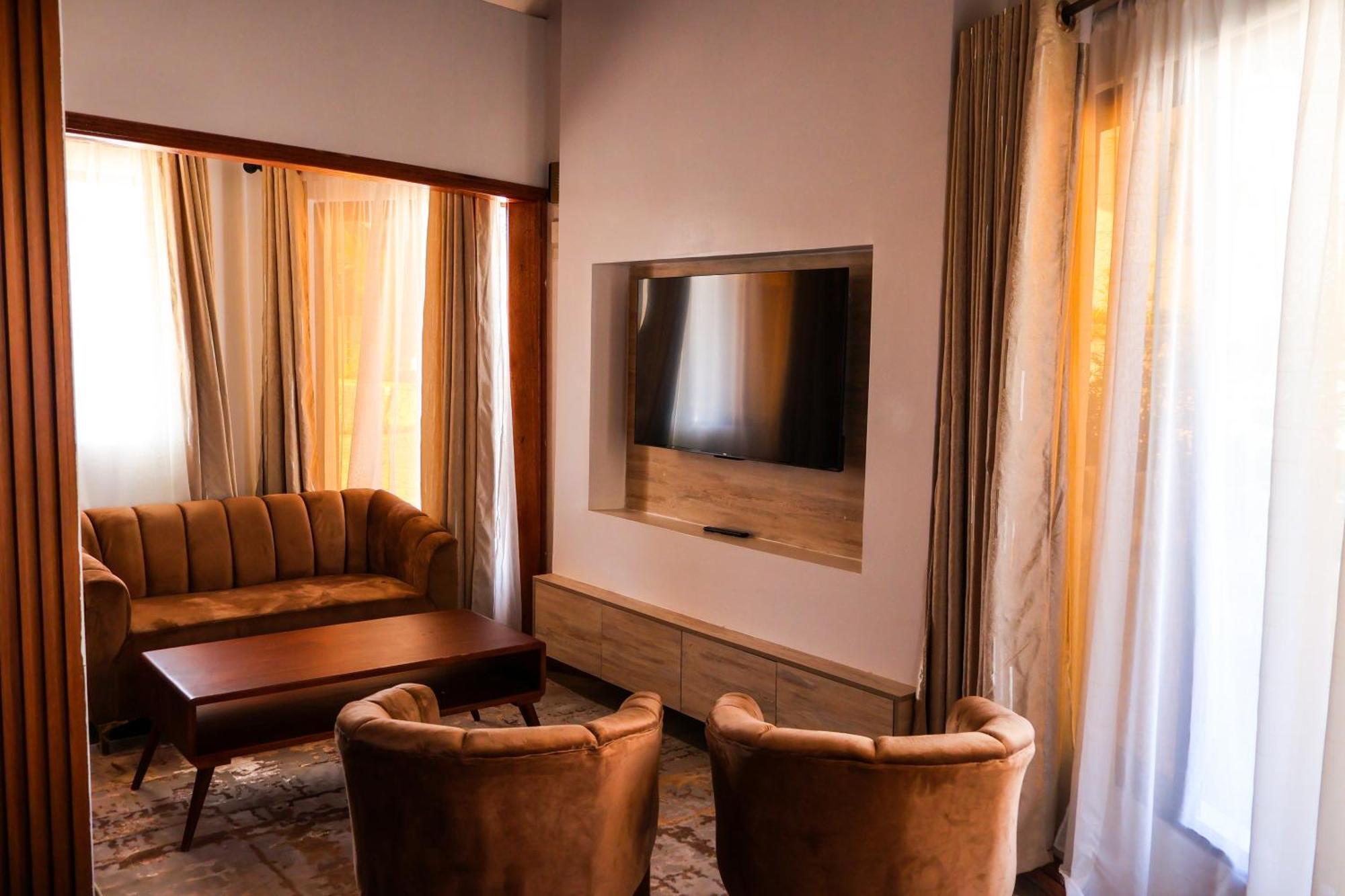 Winter Villa Resort & Spa Limited Embu Exteriör bild